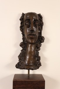 sculpture-bronze-femme-aux-cheveux-longs-H38cm